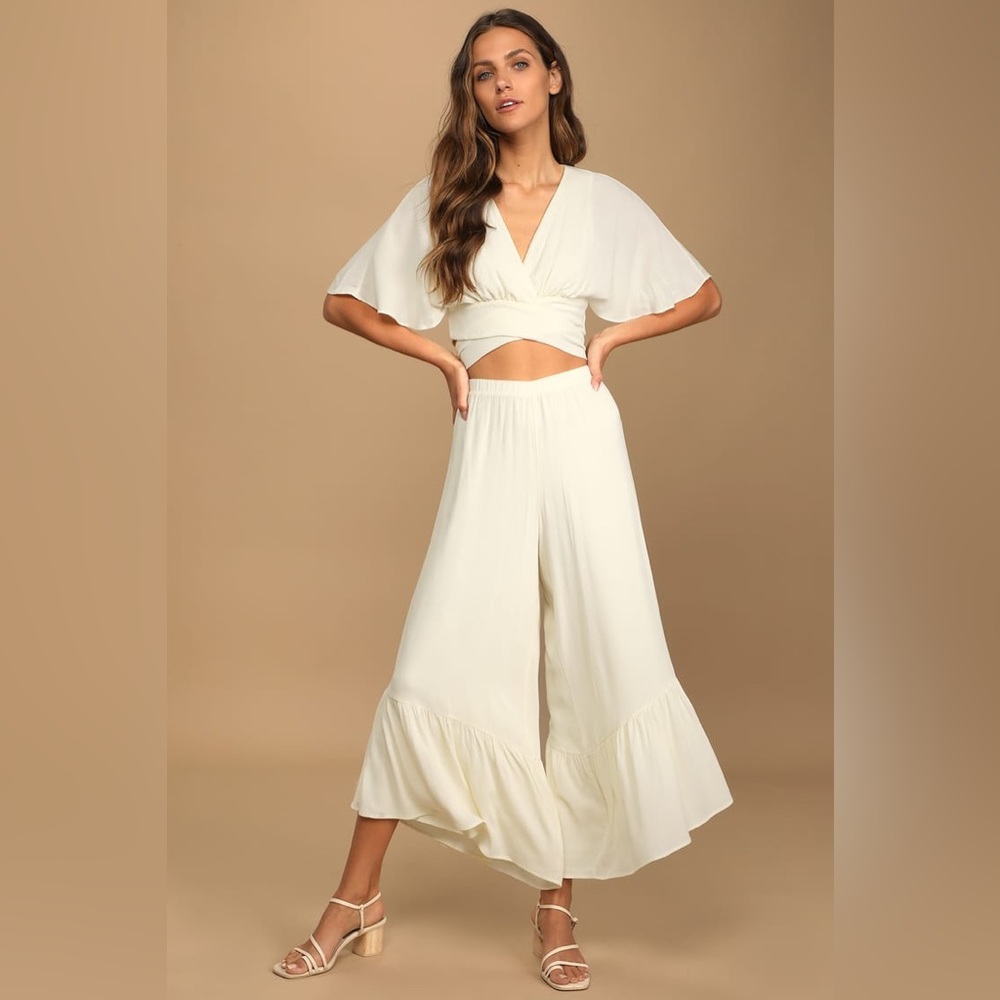Lulus NWT Cream Vacation Time Two Piece Jumpsuit Matching Set
